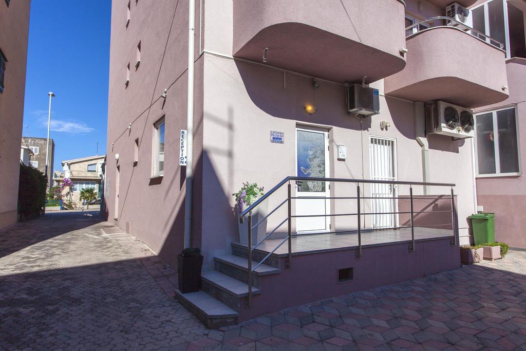 Apartments Villa Jukic Makarska Ngoại thất bức ảnh
