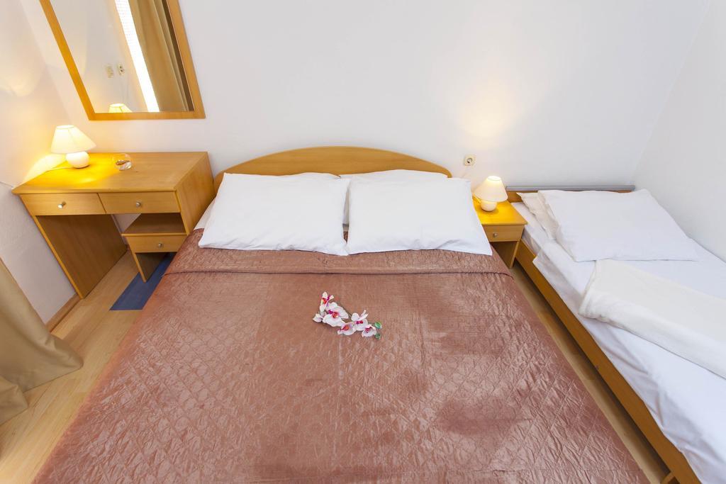 Apartments Villa Jukic Makarska Phòng bức ảnh