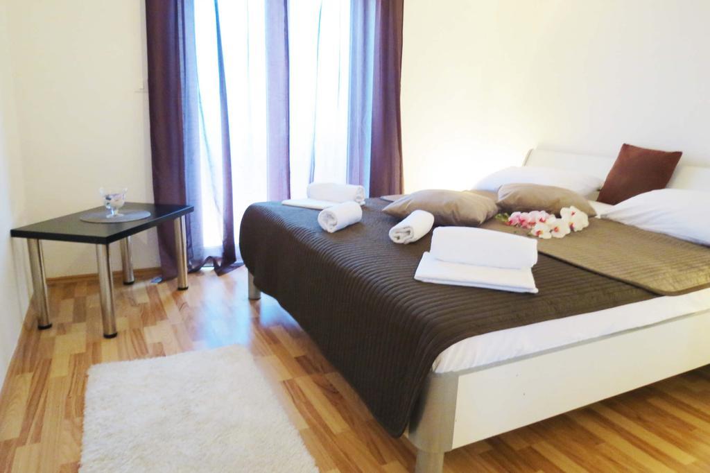 Apartments Villa Jukic Makarska Ngoại thất bức ảnh